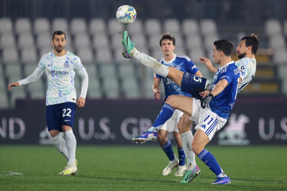 178篮球直播免费体育直播在线观看-意大利杯-瓦莱错失绝佳良机 国米首回合0-0战平科莫